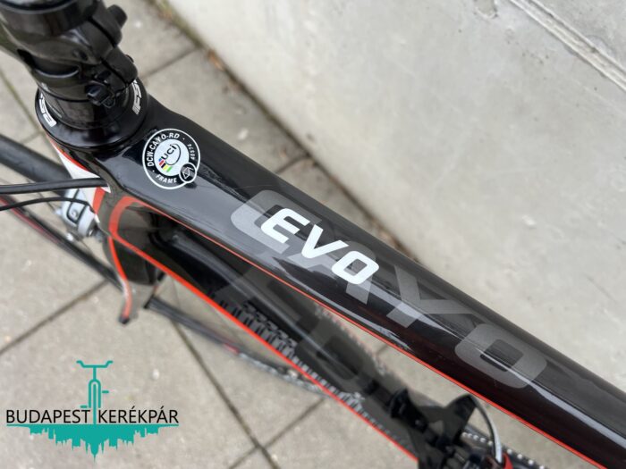 FOCUS CAYO EVO 2.0 DI2 UCI 7,9 kg Mint az Új! - Image 8