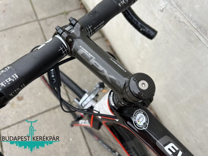 FOCUS CAYO EVO 2.0 DI2 UCI 7,9 kg Mint az Új! - Image 4