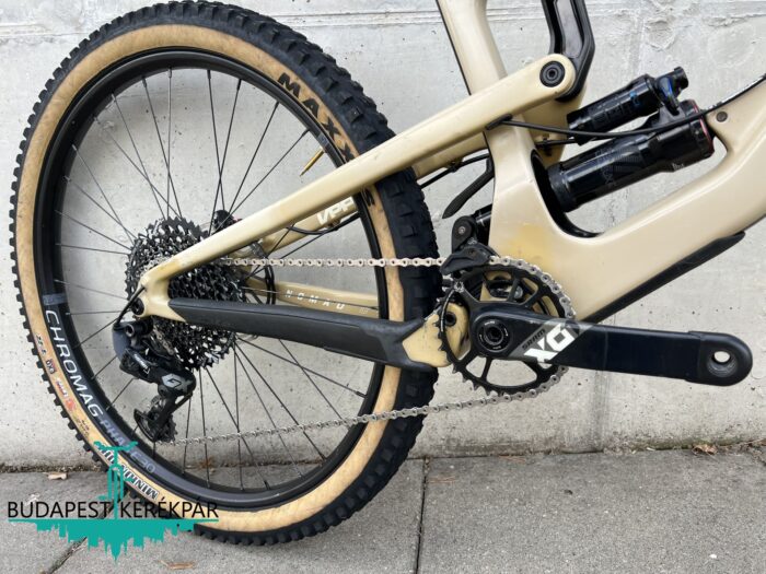 SANTA CRUZ NOMAD V4 CC – KÖNNYŰ, ERŐS, VERHETETLEN! - Image 4