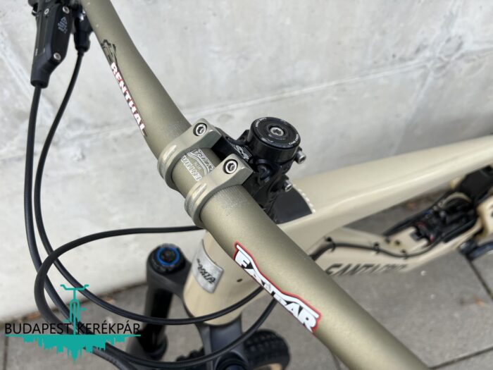 SANTA CRUZ NOMAD V4 CC – KÖNNYŰ, ERŐS, VERHETETLEN! - Image 3