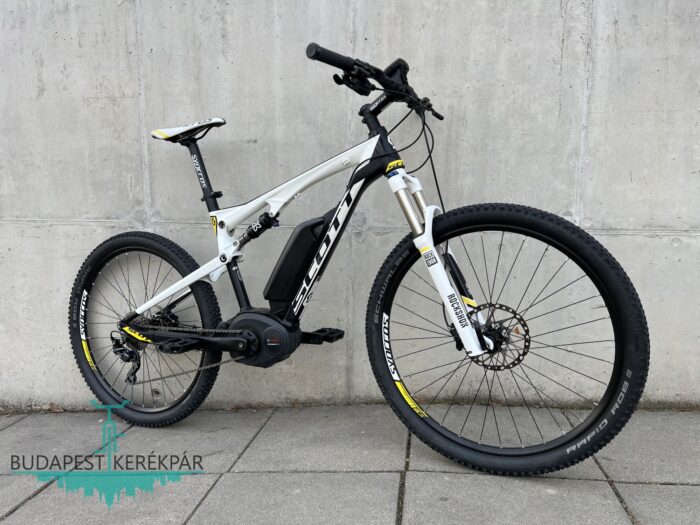 SCOTT SPARK 720 Fully BOSCH E-mtb 284km-t futott