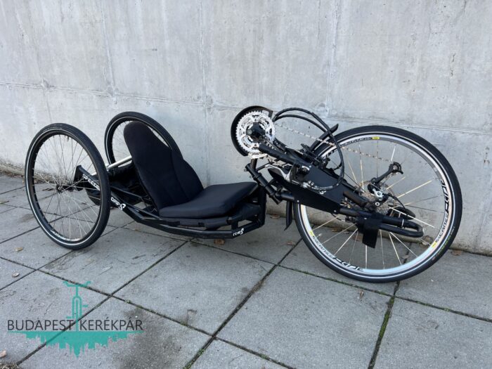 ALOIS PRASCHBERGER SPEEDBIKE COMP S – A HAND BIKE, AMI MINDEN KIHÍVÁST LEGYŐZ!