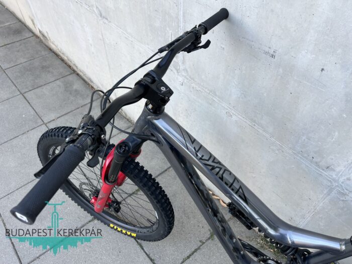 Commencal Meta AM 27 RACE Enduro/All mountain    - Image 3